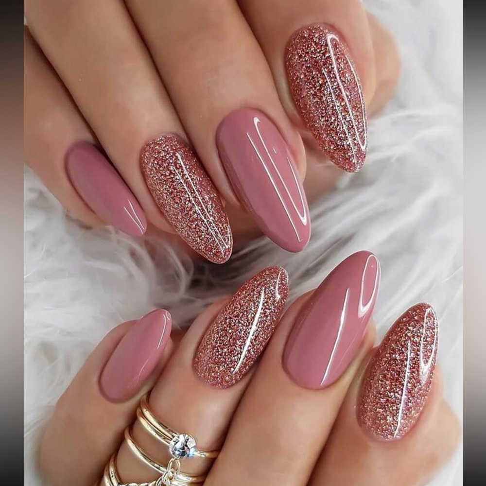 Metallic Pink Glitter Press On Nail Kit NEW 🏷️
